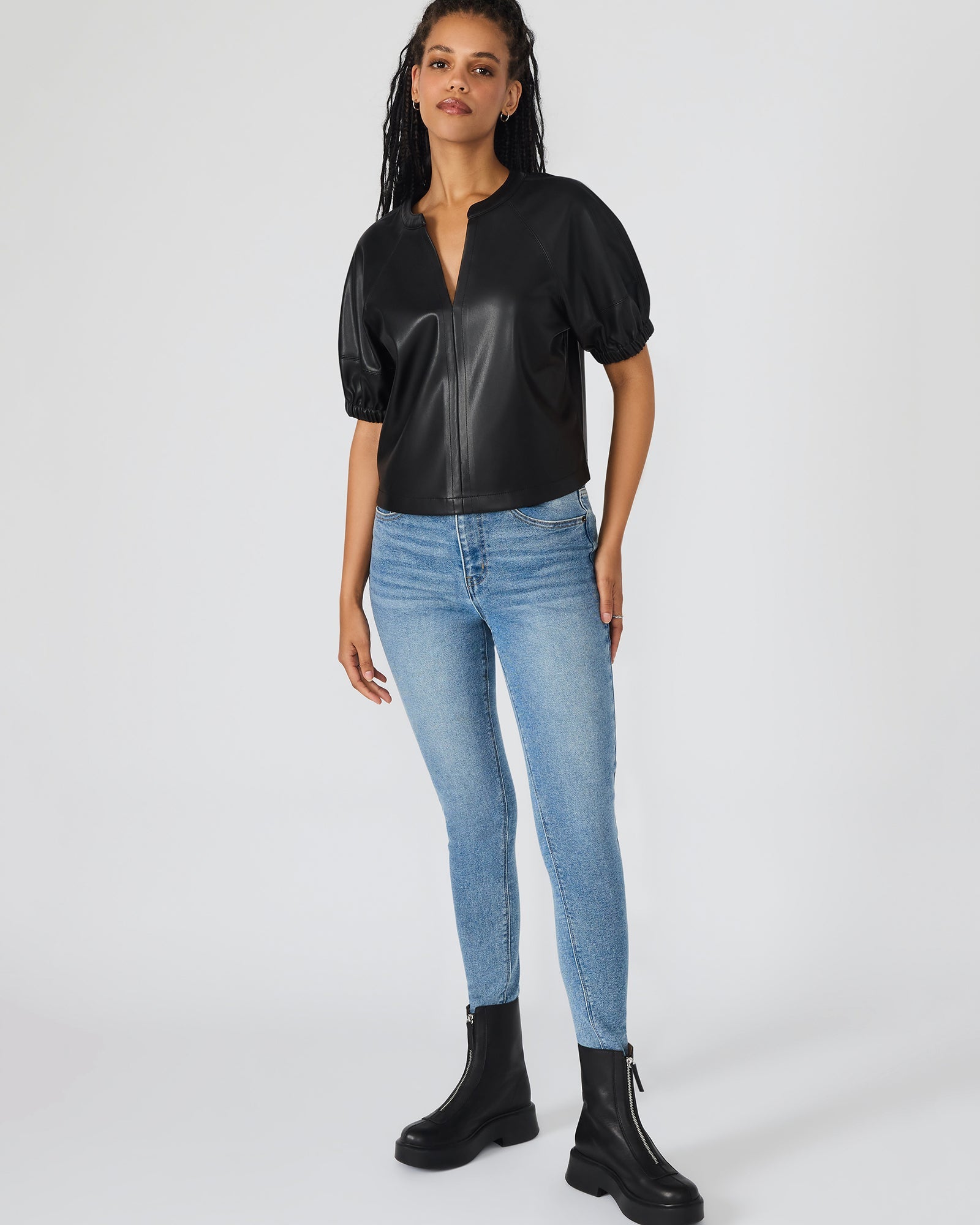 ROXANNE TOP BLACK